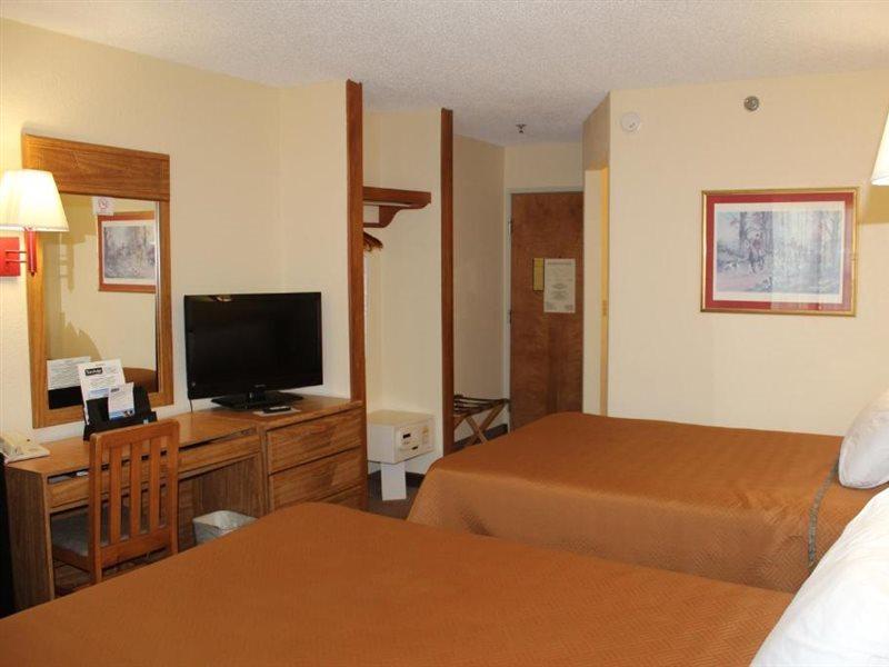 Travelodge By Wyndham Perry National Fairgrounds Area I-75 Exteriör bild