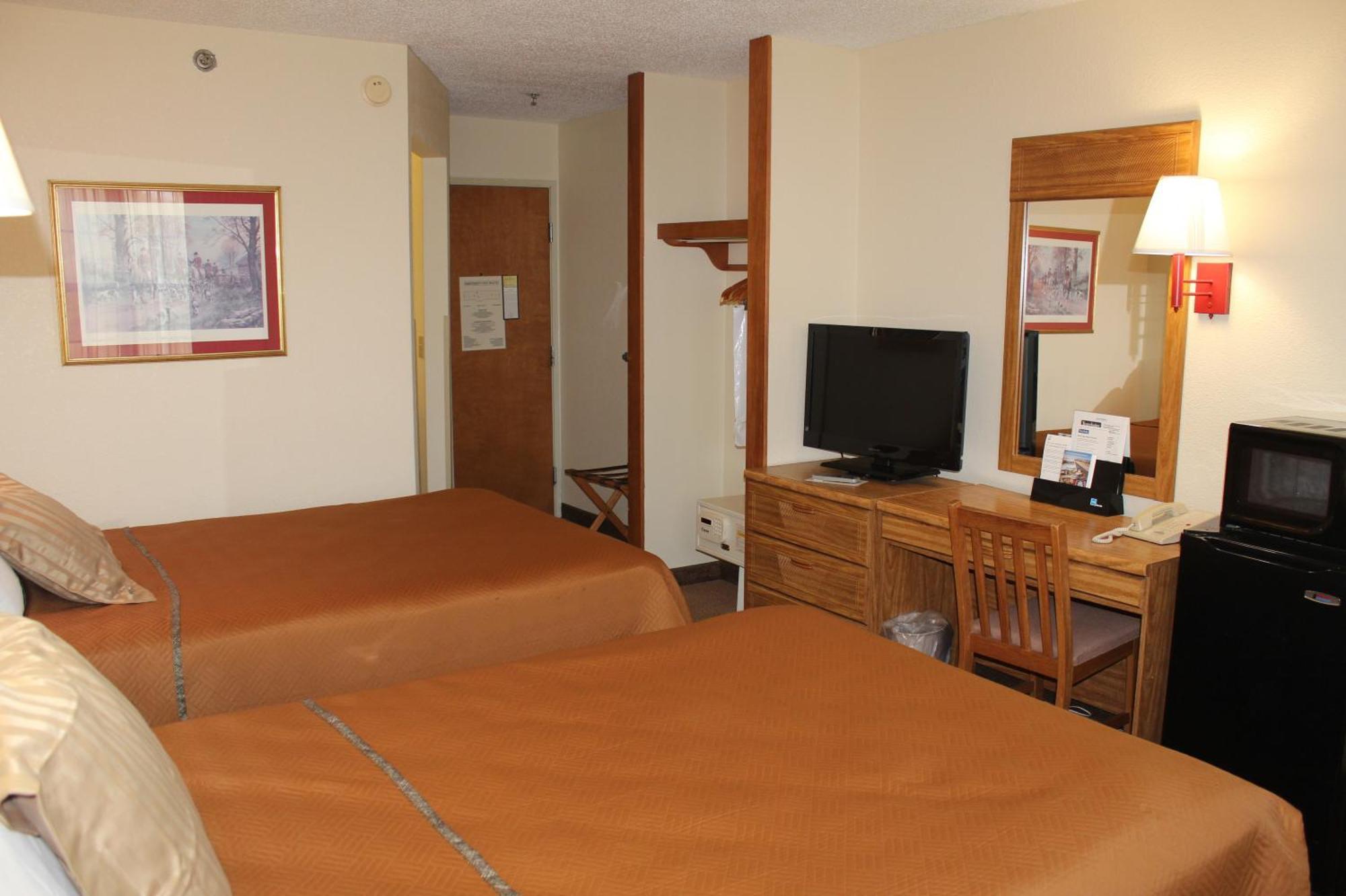 Travelodge By Wyndham Perry National Fairgrounds Area I-75 Exteriör bild