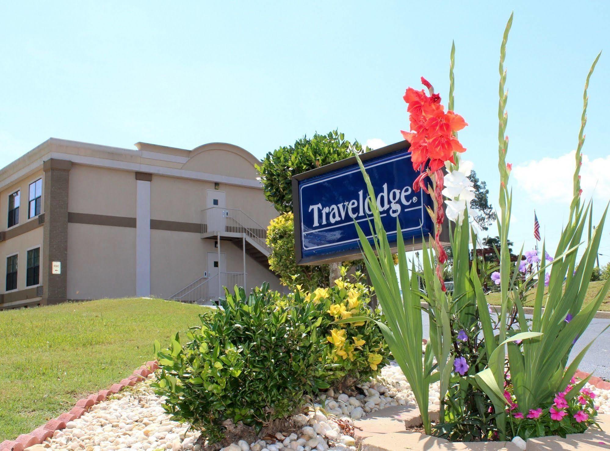 Travelodge By Wyndham Perry National Fairgrounds Area I-75 Exteriör bild